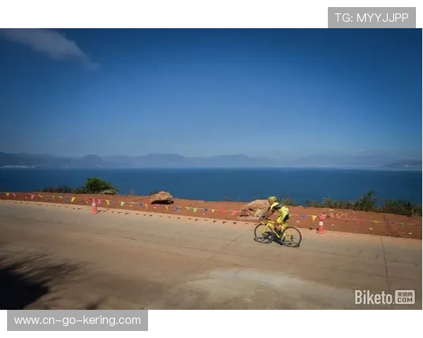 环云南玉溪站现摔车事故,多名车手受影响 环云南玉溪站现摔车事故,多名车手受影响