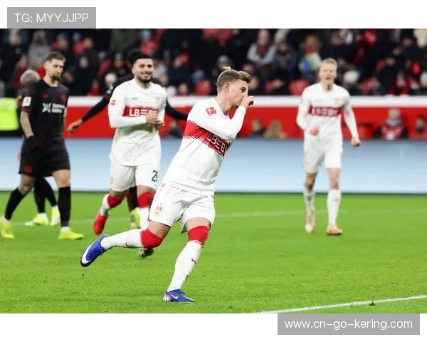 格里马尔多任意球:勒沃库森得分手段 格里马尔多任意球:勒沃库森得分手段